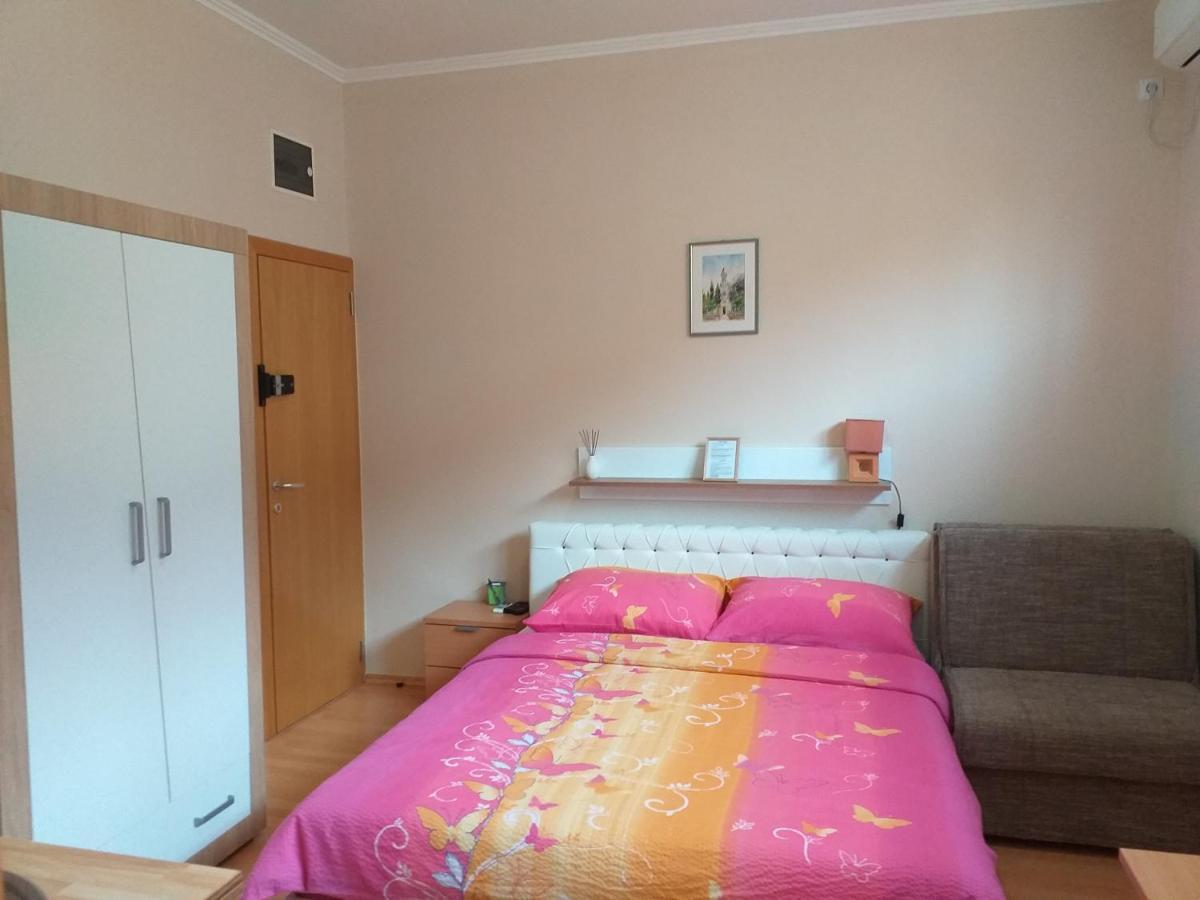 Sun City Apartments Trebinje Luaran gambar